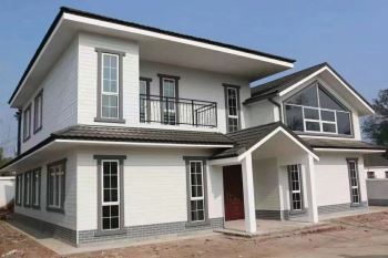在潮濕環(huán)境下建造輕鋼房屋適合嗎